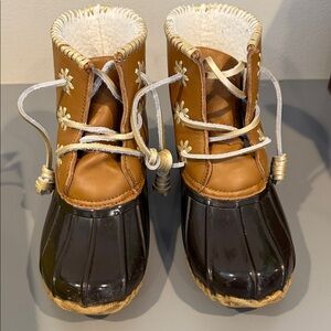 Jack Rogers Brown and Black Lace Up Boots